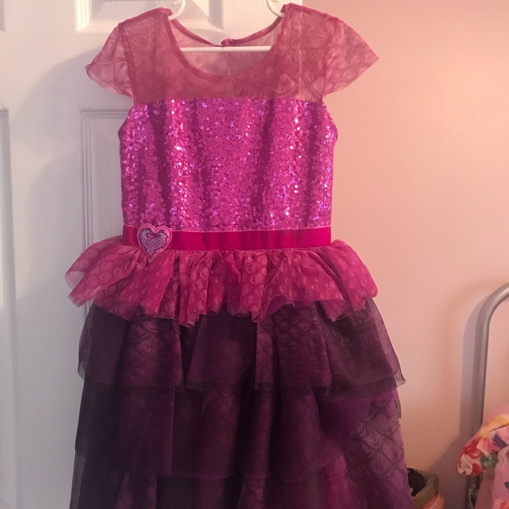 Disney store descendants mal dress